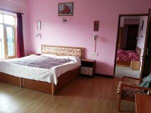 TG Stays Kasumpti, Shimla 4